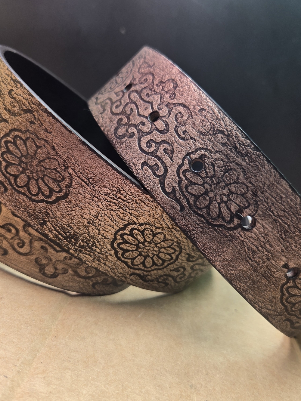 Turquoise Stone Concho Western Leather Belt - Picture 5 of 6